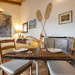 Stazzo Jana * Trinità dʼAgultu