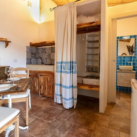 Stazzo Jana * Trinità dʼAgultu